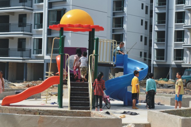 �������׽�ؼ�԰��ͯ��԰